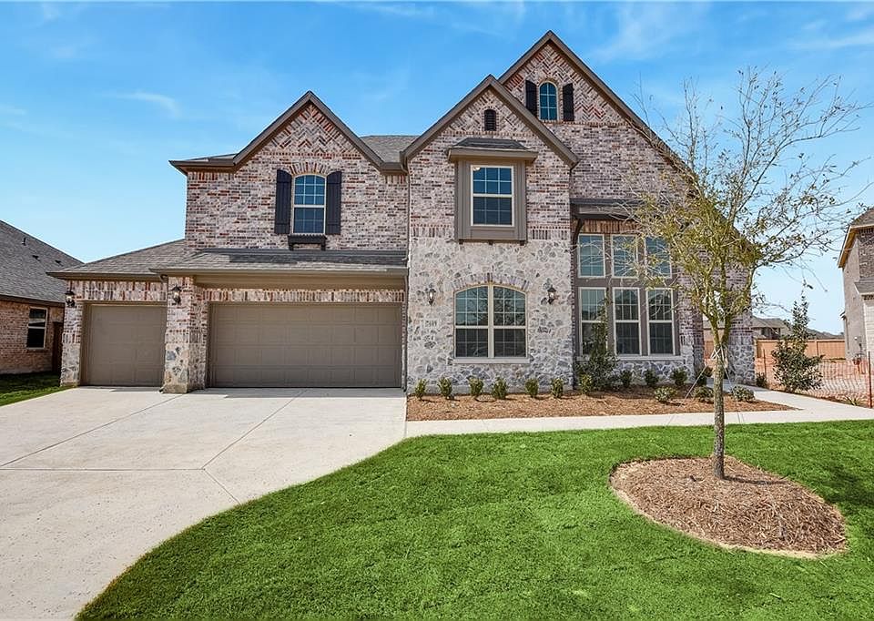 1st image of 7609 Clear Rapids Dr