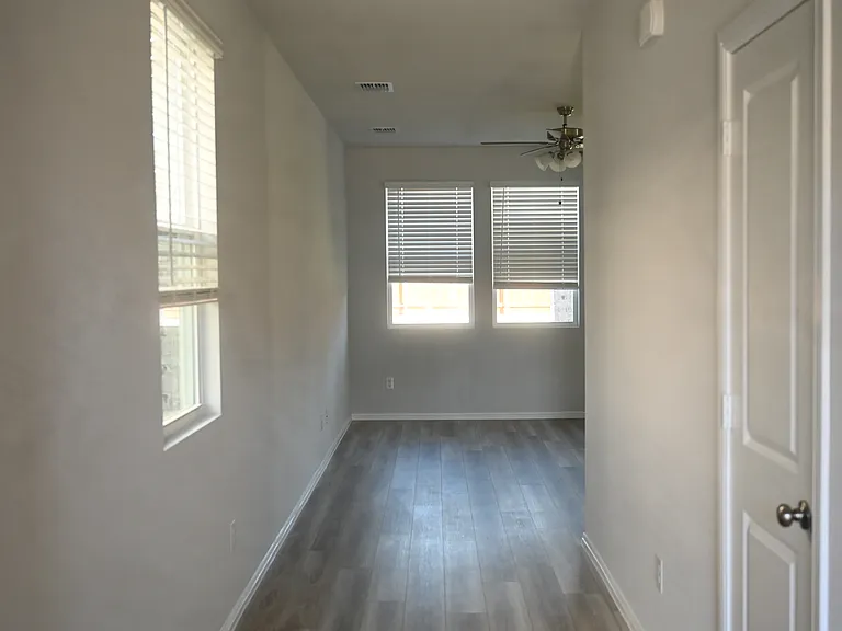 1012 Portina Dr — Photo 13
