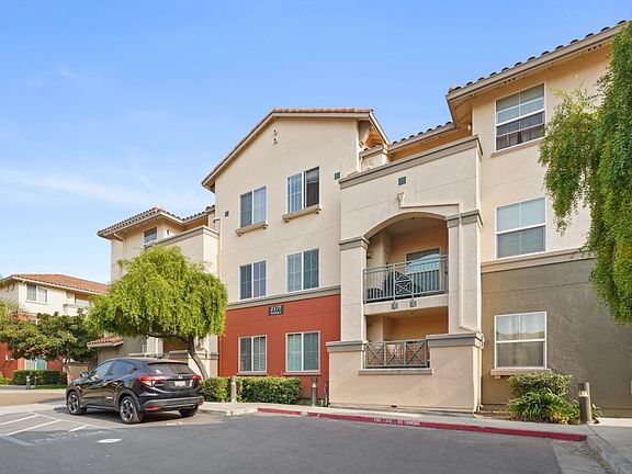 2nd image of 2177 Alum Rock Ave APT 225