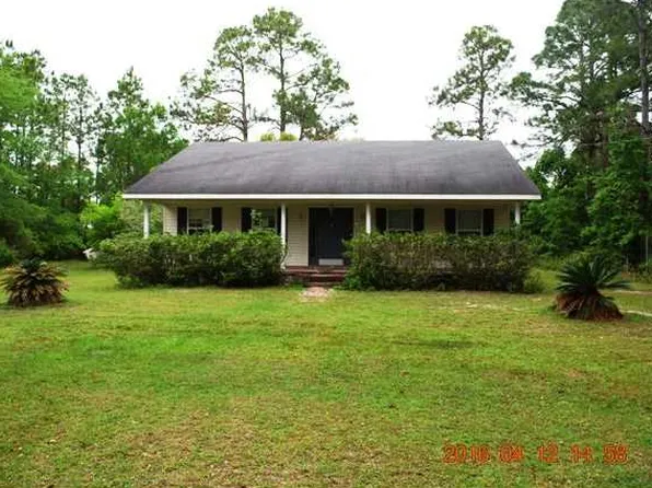 71 Marks St, Apalachicola, FL 32320