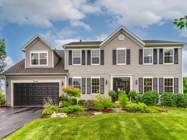 2193 Green Glade Way, Wauconda, IL 60084