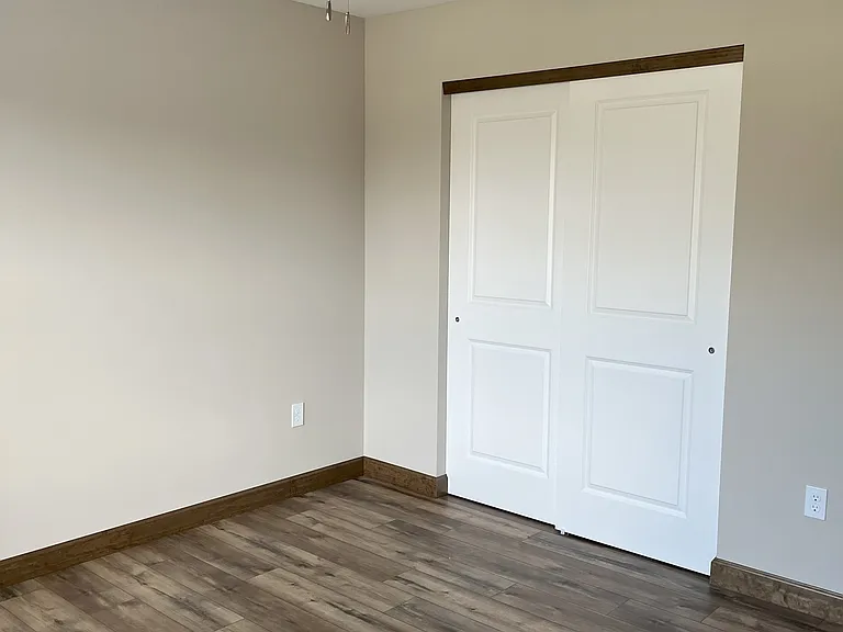 200 Pine Ridge Ct #200 — Photo 16