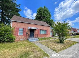 1 E Walker Rd, Hampton, VA 23666