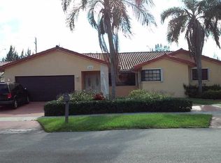320 SW 136th Pl, Miami, FL 33184