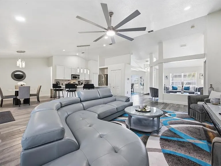 437 Grand Reserve Dr — Photo 12