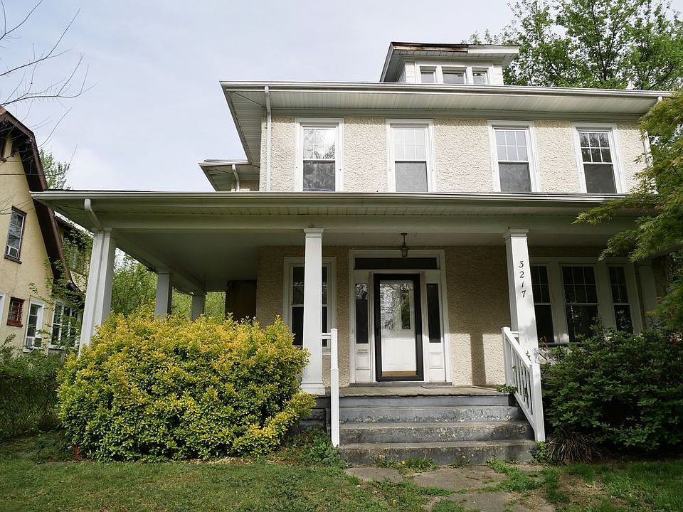 1st image of 3217 Barton Ave
