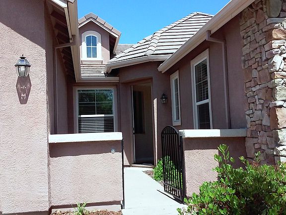 2nd image of 1632 Crowle Ct