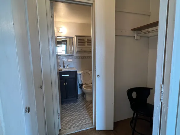 89-15 Parsons Boulevard image 12 of 13