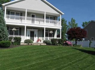 26 Mill Run E, Rensselaer, NY 12144