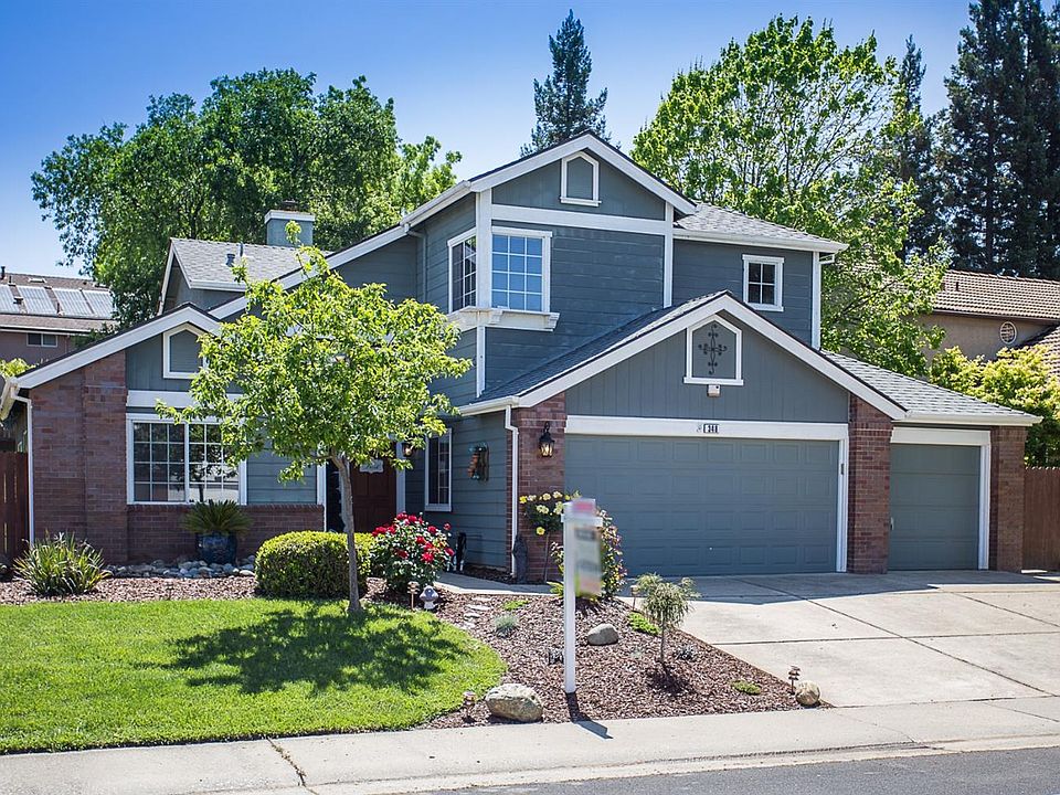 1st image of 348 Silberhorn Dr
