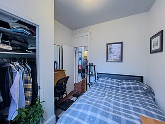 Rented by Denise Rosenblum, LREB