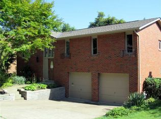 286 Toura Dr, Pittsburgh, PA 15236