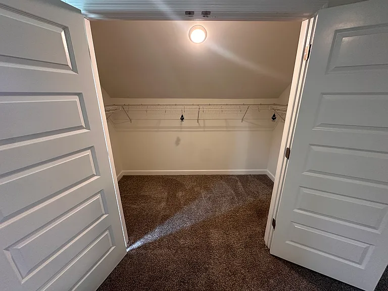 327 Lakeside Park Dr #82 — Photo 42
