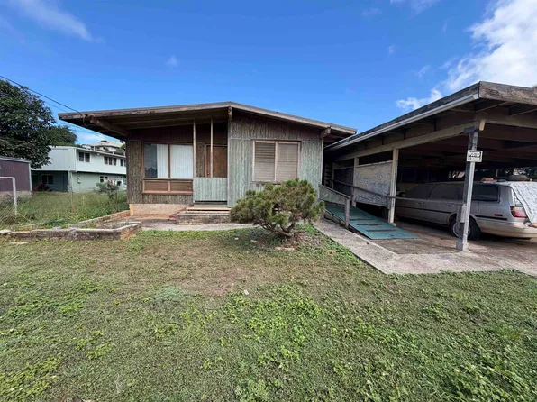 2057 Holowai Pl, Wailuku, HI 96793