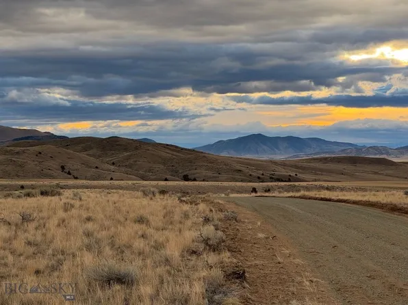 Sheep Camp Rd, Whitehall, MT 59759