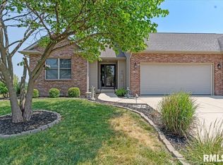 2704 Buckskin Trl, Springfield, IL 62711