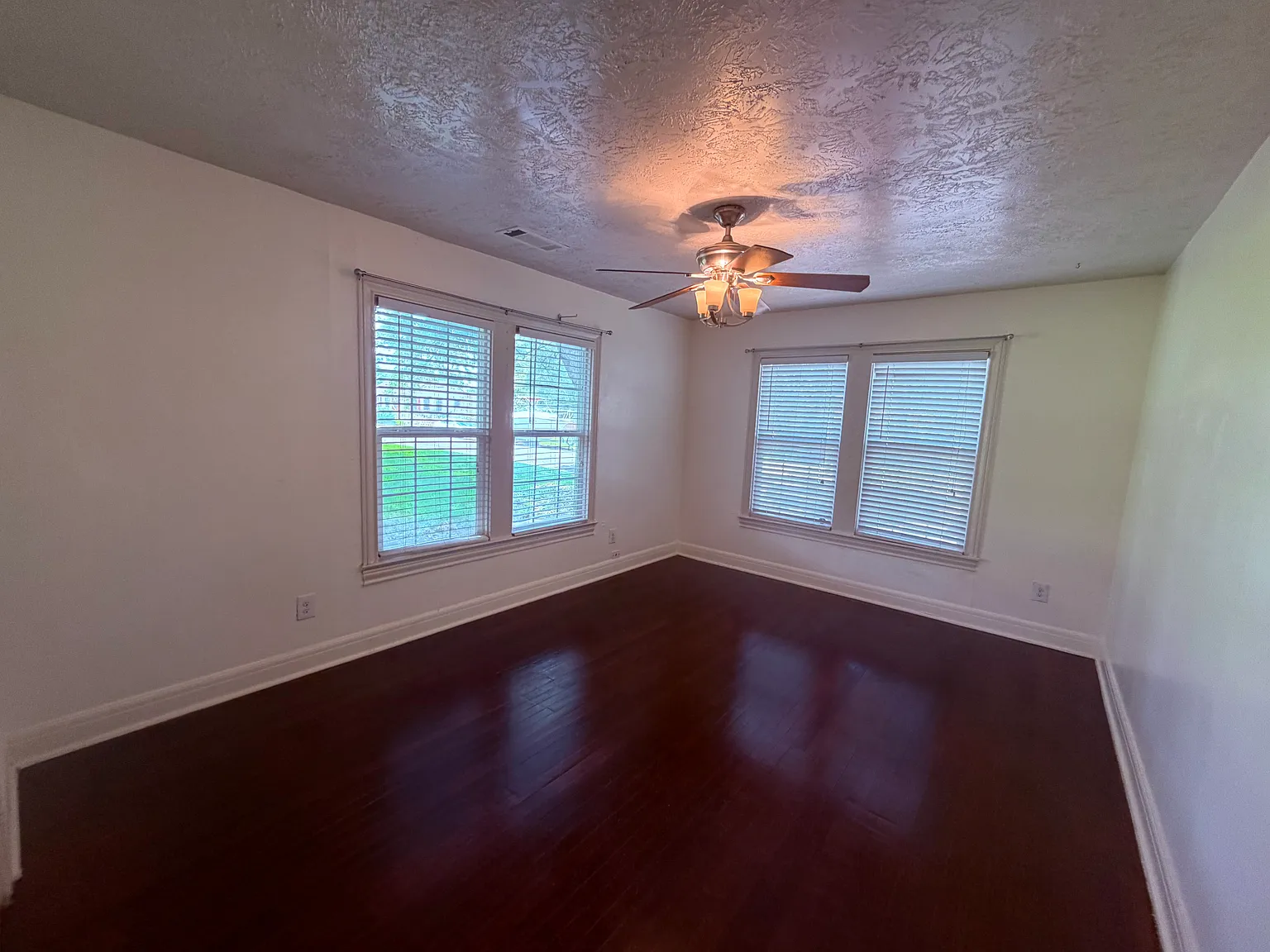 212 W. Hunnicutt Ave #1 Baytown, TX 77520 — Photo 4