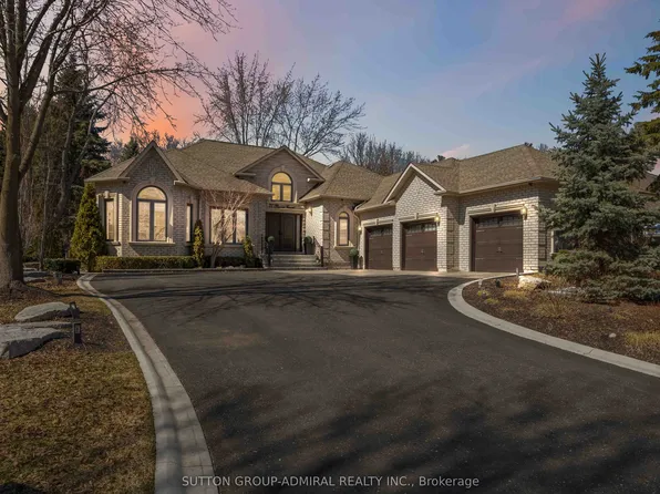 71 Glacier Ct, Vaughan, ON L6A 2V3