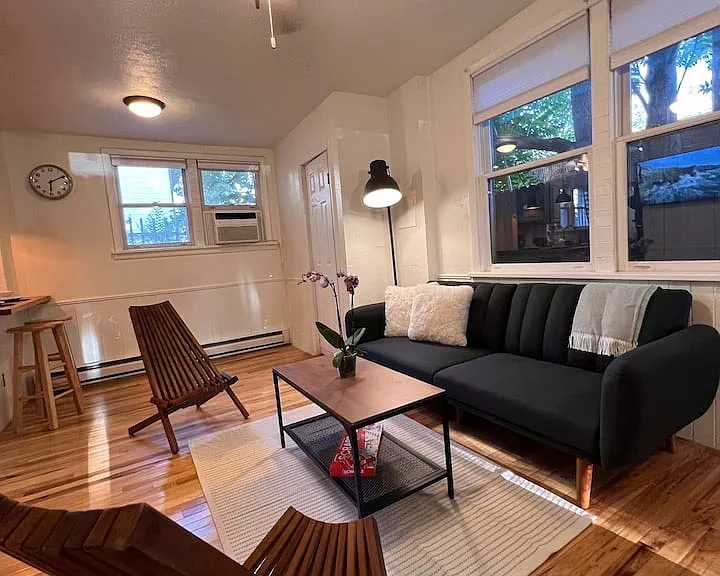 4412 Wyandot St #C — Photo 8