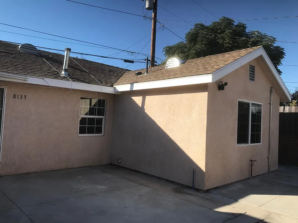 8135 San Gabriel Ave