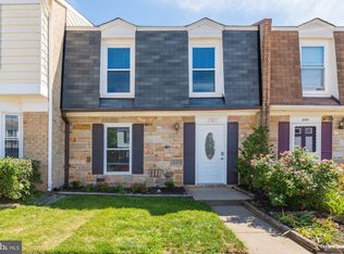 2182 Monaghan Dr, Herndon, VA 20170