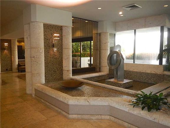 3rd image of 1000 Island Blvd #2612
