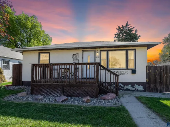 912 N Minnesota Ave, Sioux Falls, SD 57104