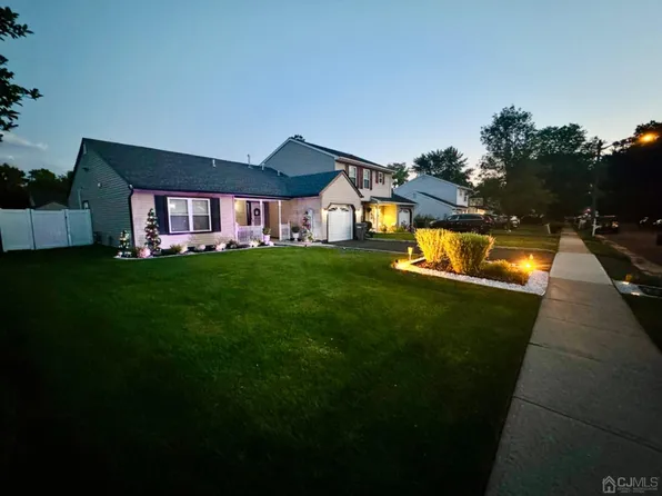 564 Wooden Ave, South Plainfield, NJ 07080