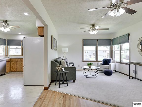 4th image of 7408 Sun Valley Dr