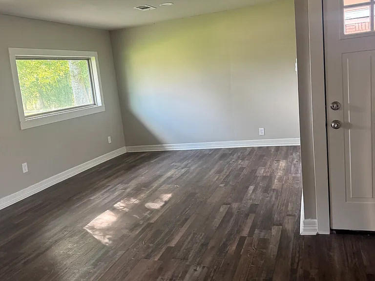 Willowood Ln — Photo 6