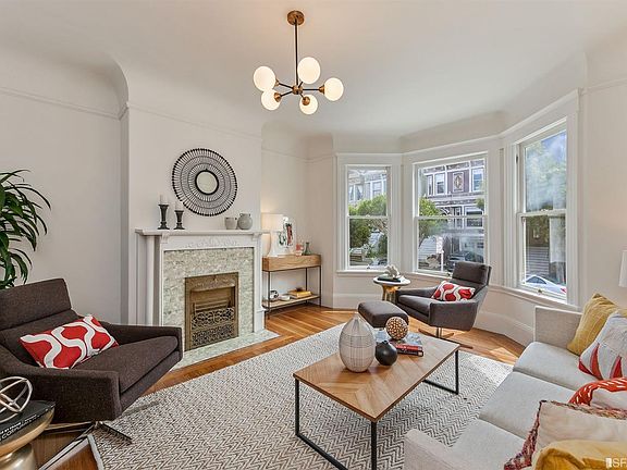 3rd image of 1332 Waller St