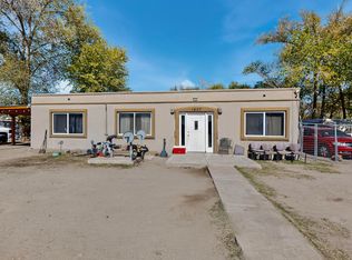 1407 N De Baca Cir SW, Albuquerque, NM 87105