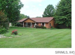 624 Wildwood Ln, O'Fallon, IL 62269