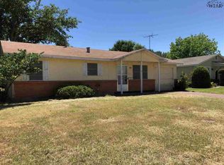 107 Devonshire Dr, Wichita Falls, TX 76302
