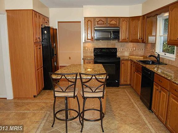 3rd image of 14471 Alps Dr