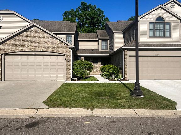 2nd image of 45101 Coachman Ct #85
