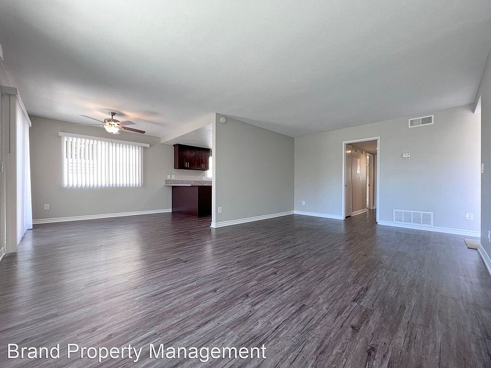 1st image of 16941 Hoskins Ln #11294289