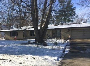80 N Mary St, Coal City, IL 60416