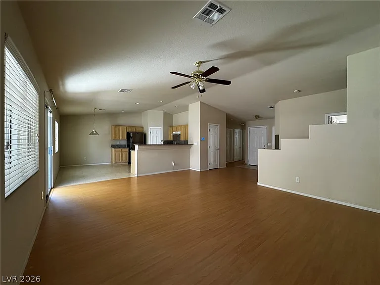 1404 Laughing Larkspur Ave — Photo 5