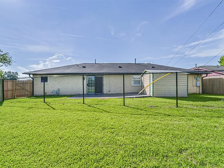 10999 Fairland Dr — Photo 34