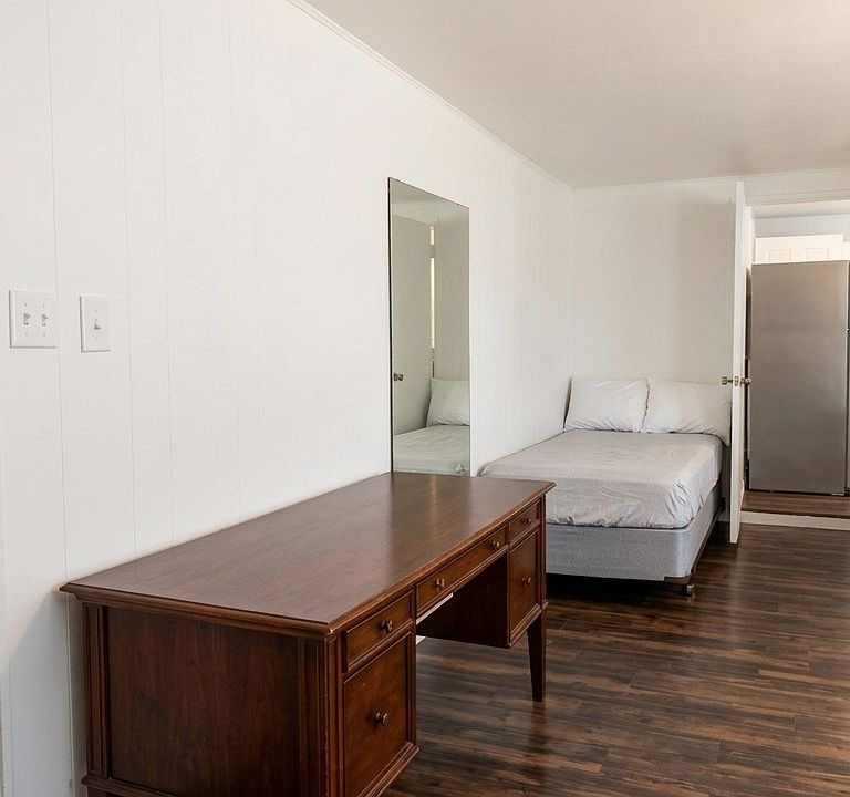 1st image of 3028 NE 14th Dr