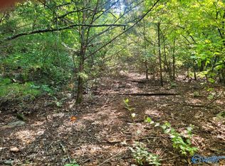 7609 Foxfire Dr SE, Huntsville, AL 35802