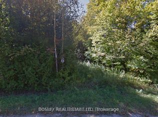 184 Champlain Rd, Penetanguishene, ON L9M 1S2