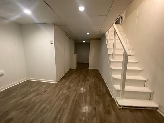 4th image of 638 E Wyoming Ave