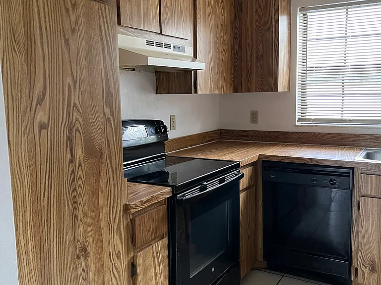 3010 S Pines Dr #108 — Photo 5