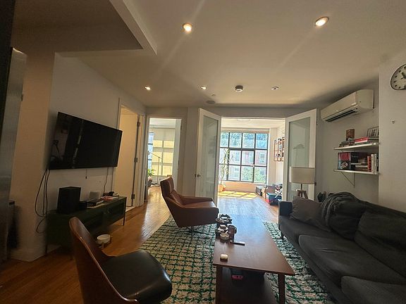 2nd image of 1040 Dean St APT 202