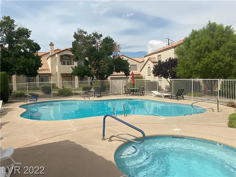 8301 Boseck Dr #115 — Photo 3