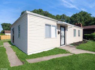 2288 W Taft St, Gary, IN 46404