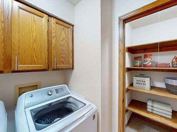 5th image of 1207 W Wausau Ave