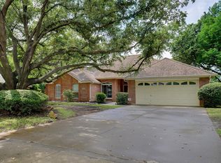 3302 Huntington Dr, Colleyville, TX 76034